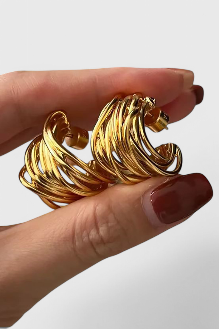 Elegantes Pendientes de Aro en Forma de C para un Estilo Sobresaliente