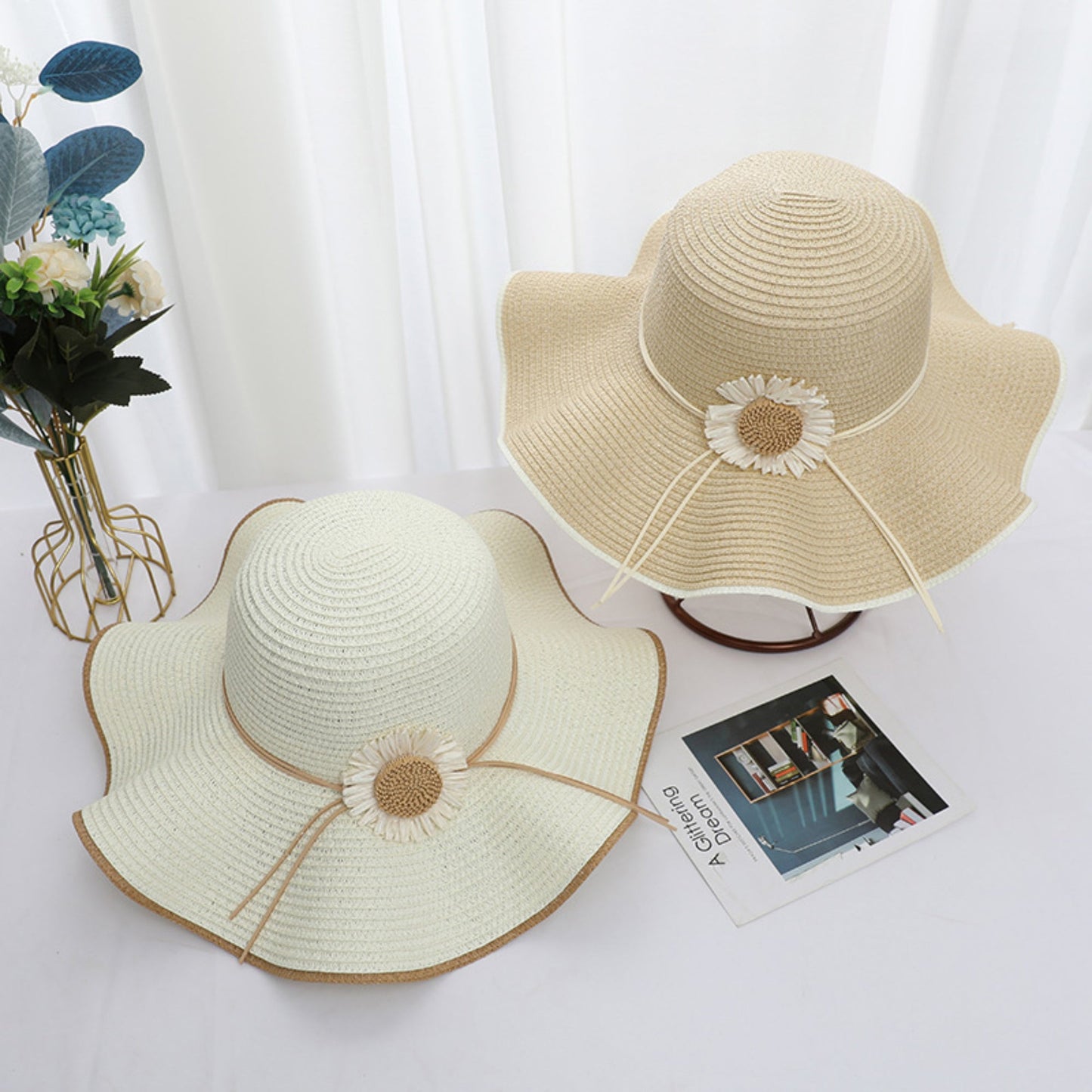 Sombrero de sol de ala ancha para mujer con detalles florales, corte ajustable, elegante sombrero de playa de verano