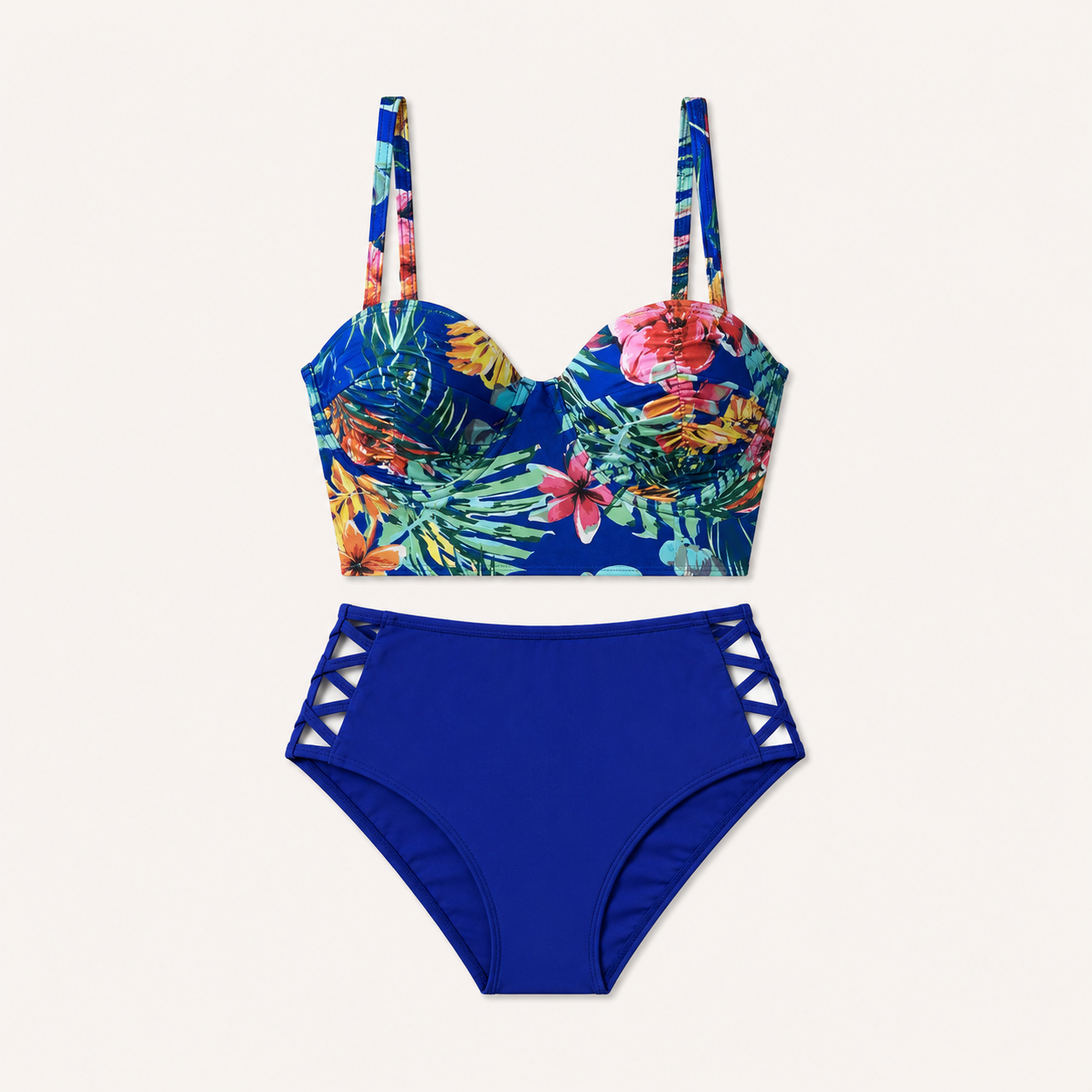Priscila | Este conjunto ofrece estilo y comodidad, ideal para destacar en la playa o en la piscina