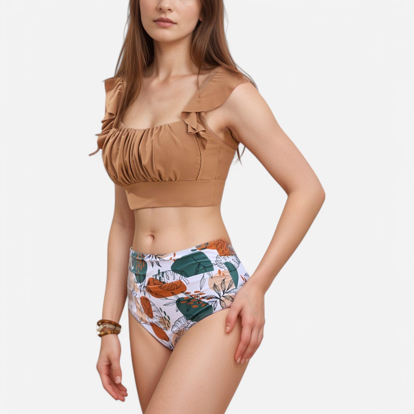Conjunto de baño para mujer de Mara Swim: sujetador de bikini con volantes y detalle fruncido en el pecho, y braguita de cintura alta con estampado de hojas