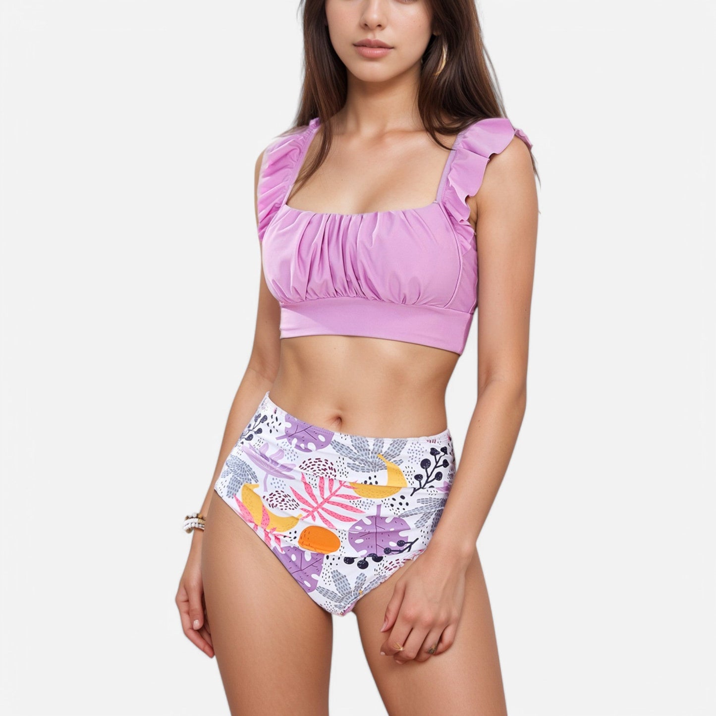 Conjunto de baño para mujer de Mara Swim: sujetador de bikini con volantes y detalle fruncido en el pecho, y braguita de cintura alta con estampado de hojas