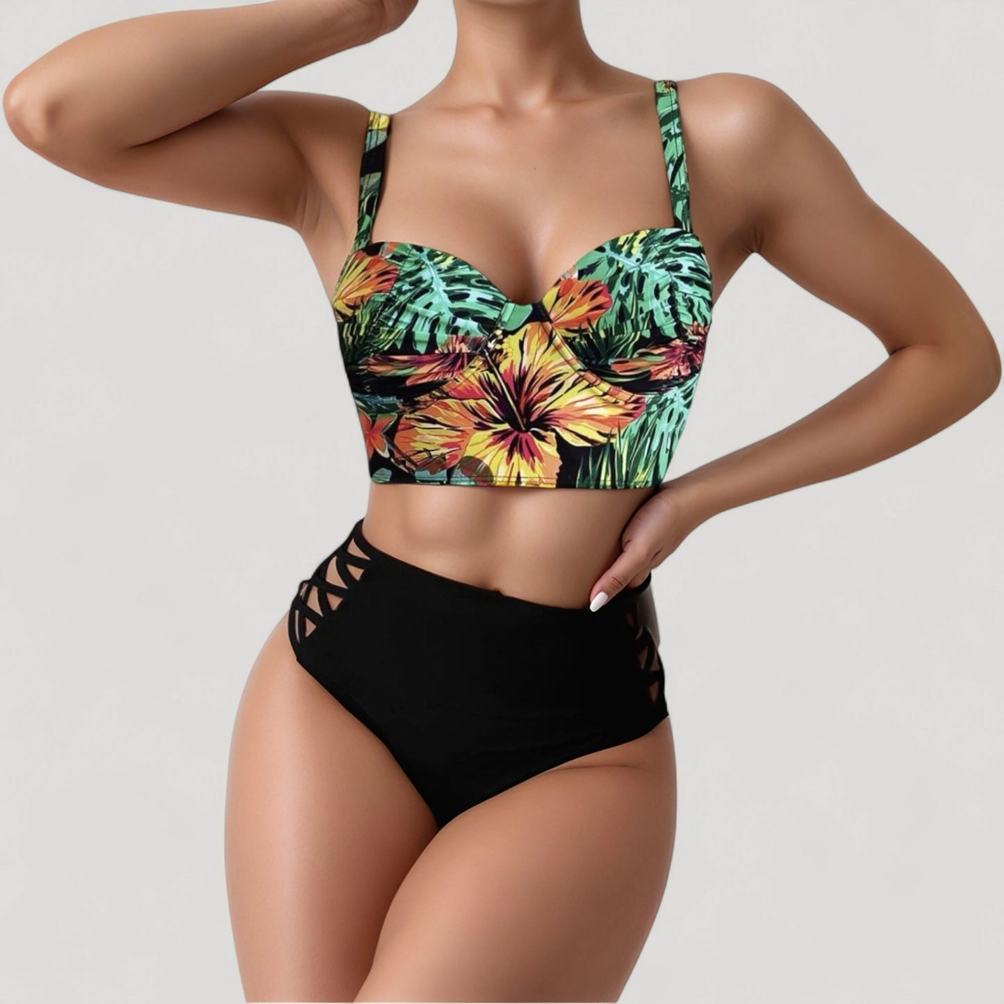Priscila | Este conjunto ofrece estilo y comodidad, ideal para destacar en la playa o en la piscina
