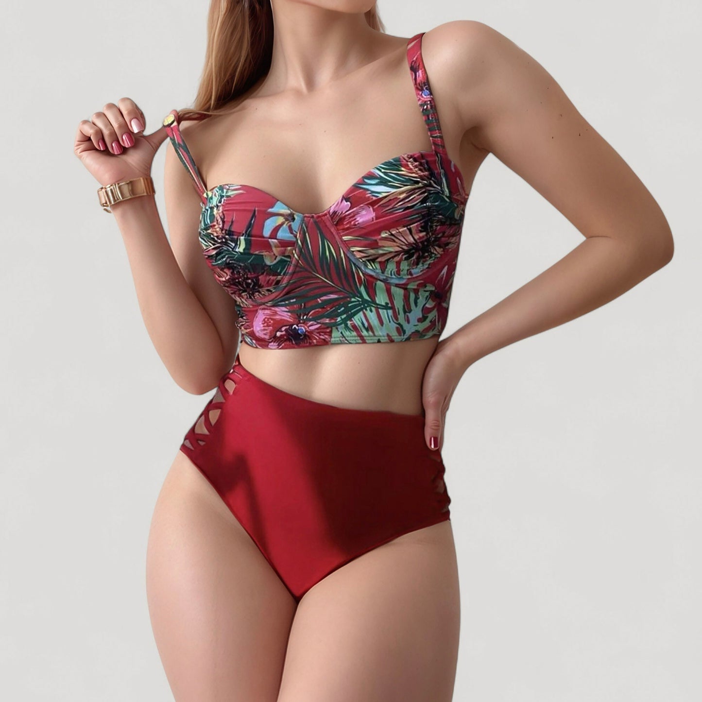 Priscila | Este conjunto ofrece estilo y comodidad, ideal para destacar en la playa o en la piscina