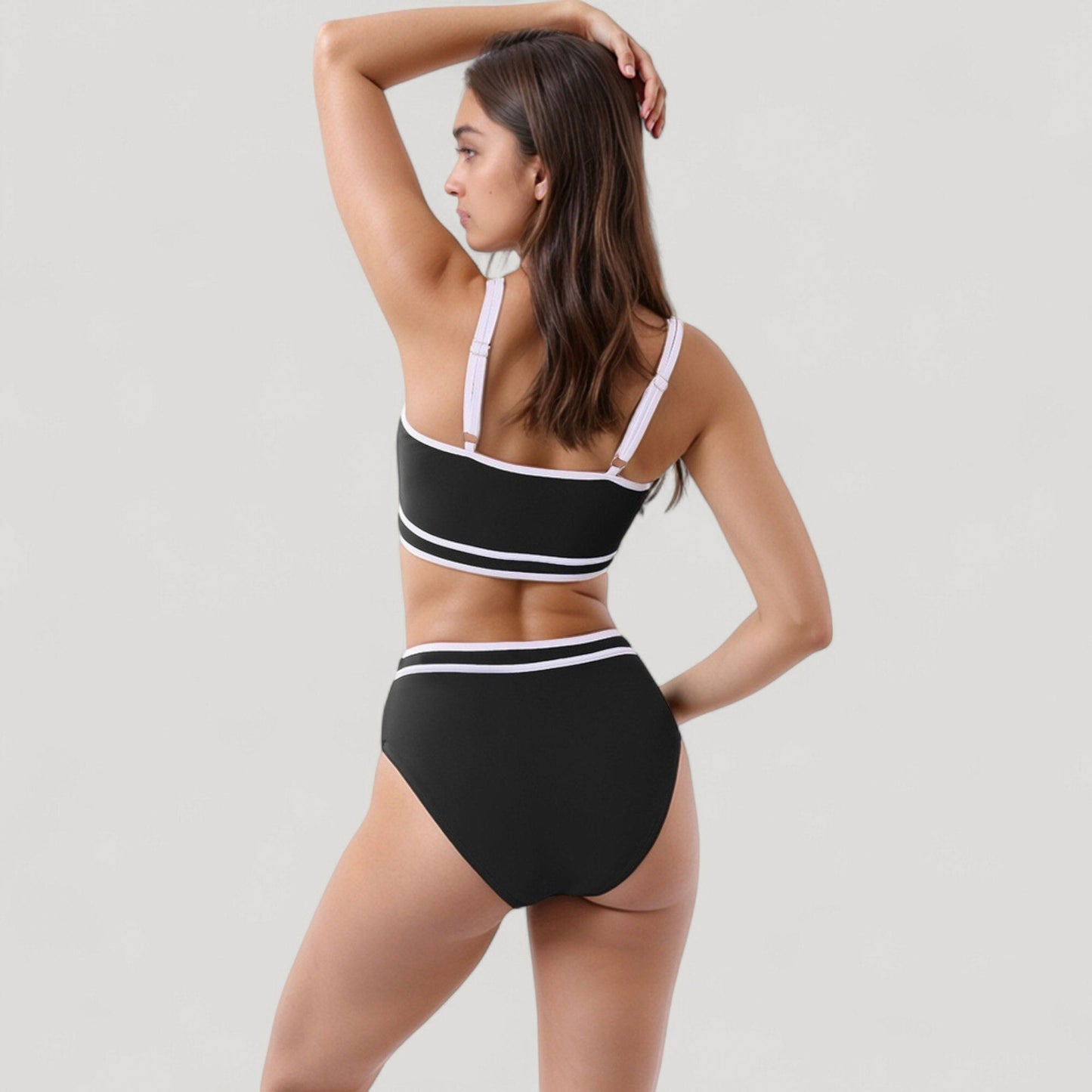Conjunto de bikini deportivo de cintura alta para mujer de Mara Swim, con ribetes en contraste y top corto de cuello redondo