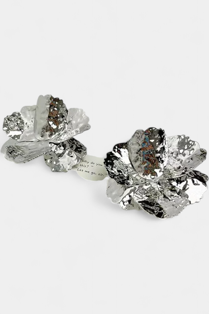 Pendientes Elegantes con Diseño de Flor Brillante
